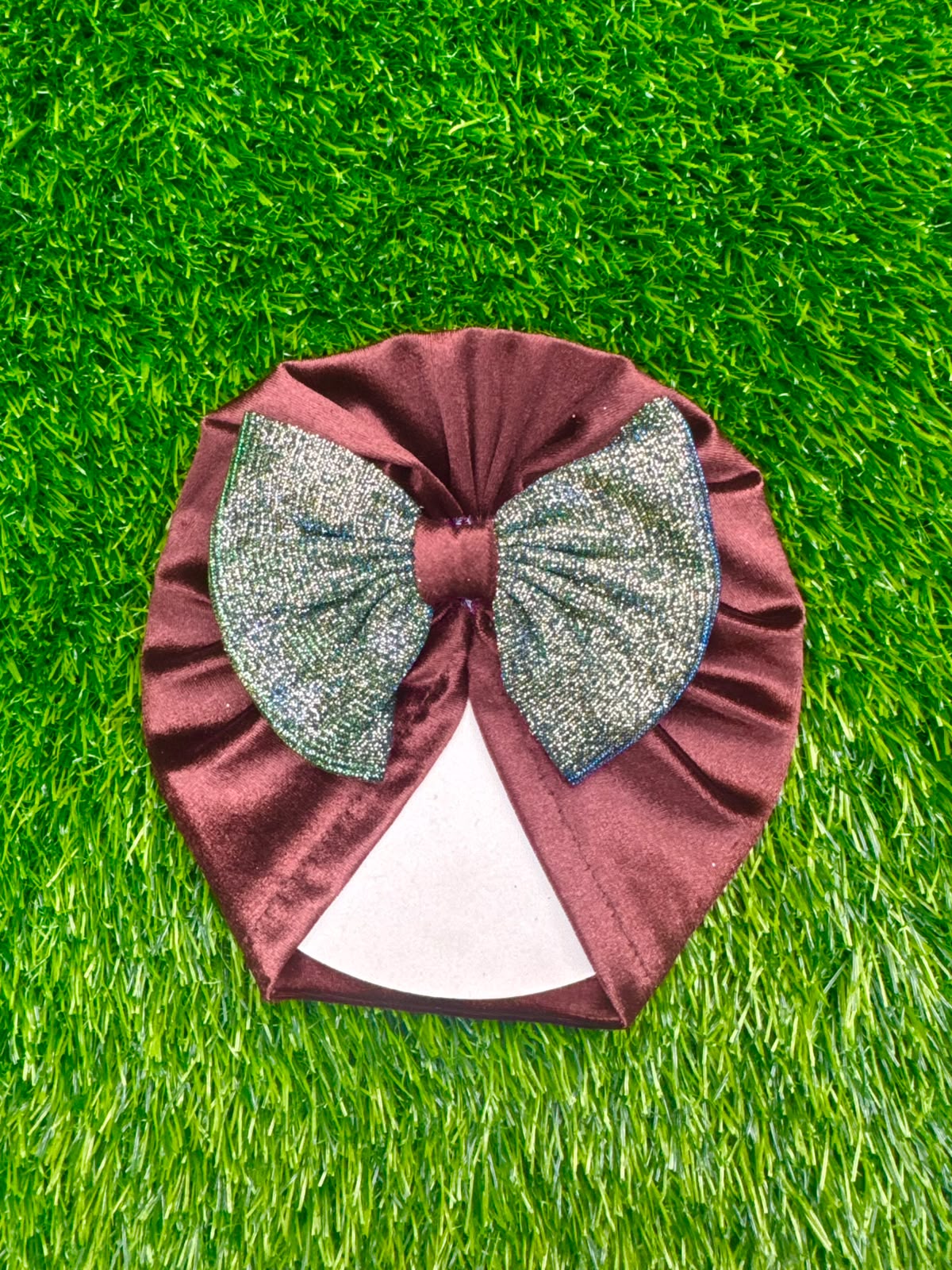 Shimmer Bow velvet cap